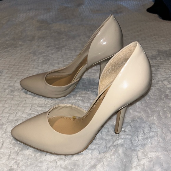 BCBG Paris Jaze D’Orsay High Heels Pumps SIZE 6 - Picture 3 of 9